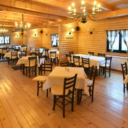 דירה Sky View, Zupa Wellness & U Centru Kopaonika קופאוניק